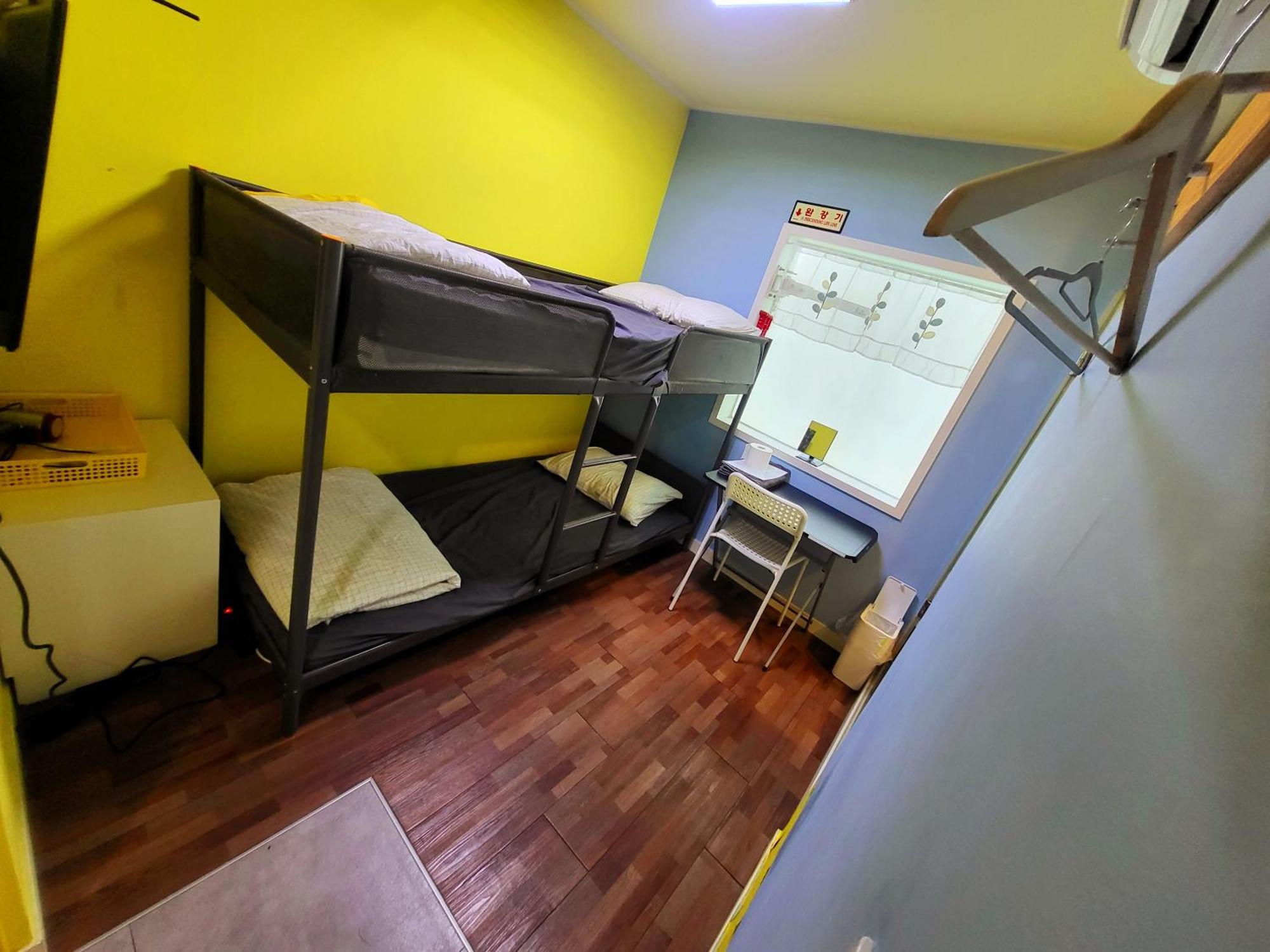 24 Guesthouse Sinchon Avenue Seoul Eksteriør bilde